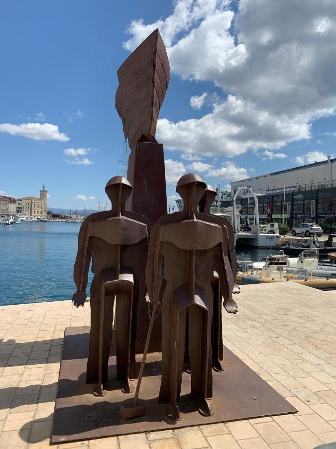 Le Saint Loup Daire La Ciotat Dış mekan fotoğraf